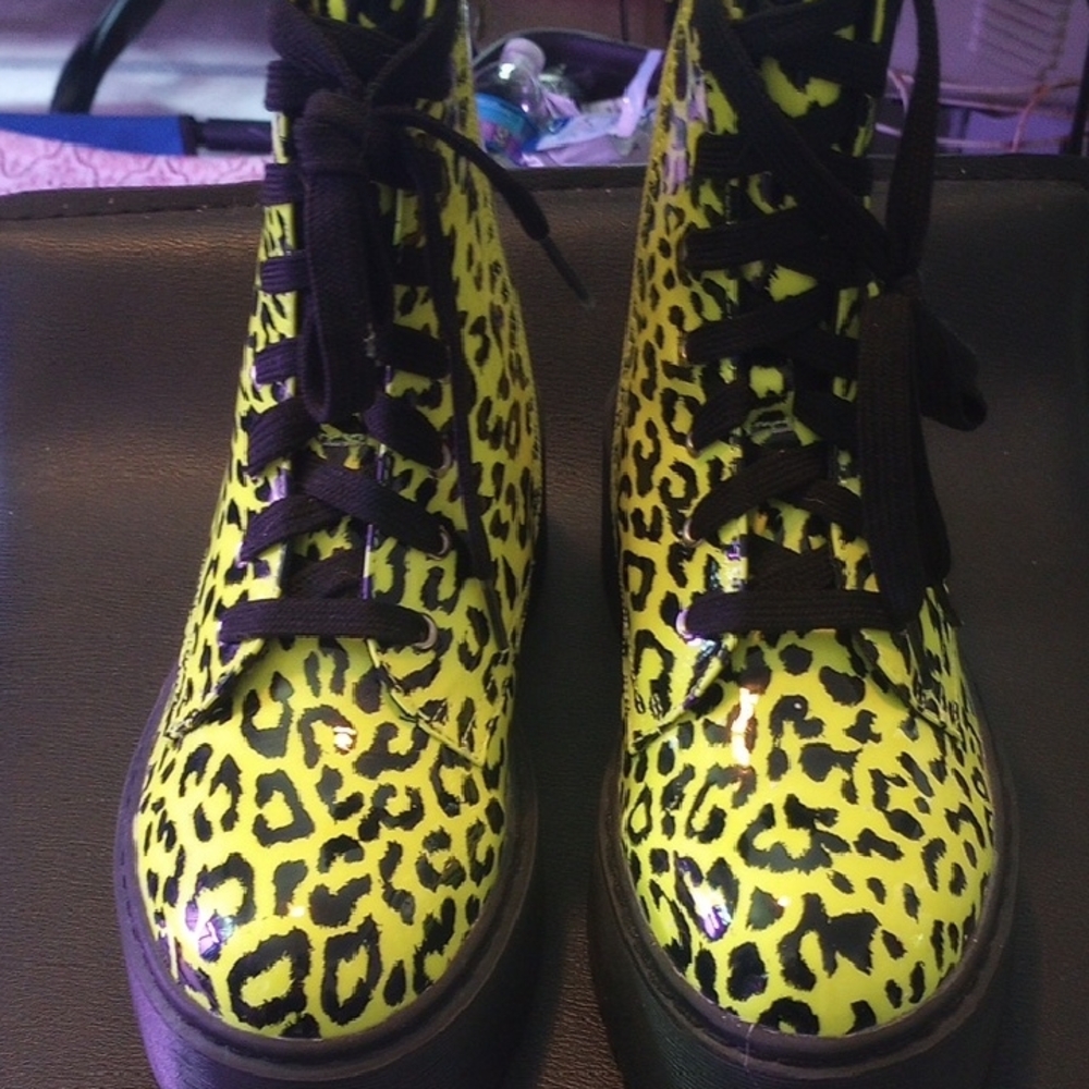 Vibrant Leopard Print Combat Boots